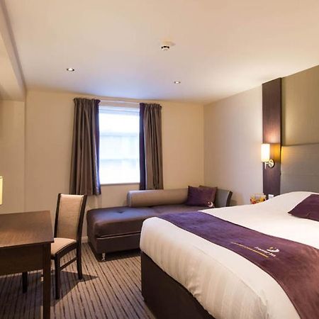 Premier Inn Glasgow - Bellshill Motherwell Buitenkant foto
