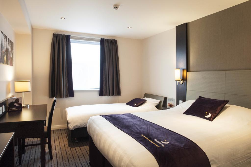 Premier Inn Glasgow - Bellshill Motherwell Kamer foto