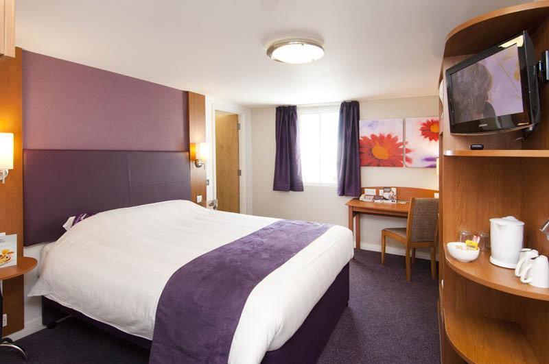 Premier Inn Glasgow - Bellshill Motherwell Buitenkant foto